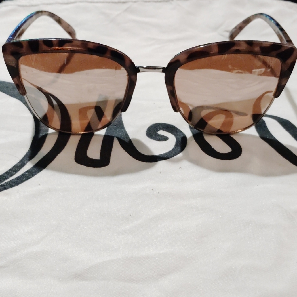 Stylish Brown Sunglasses